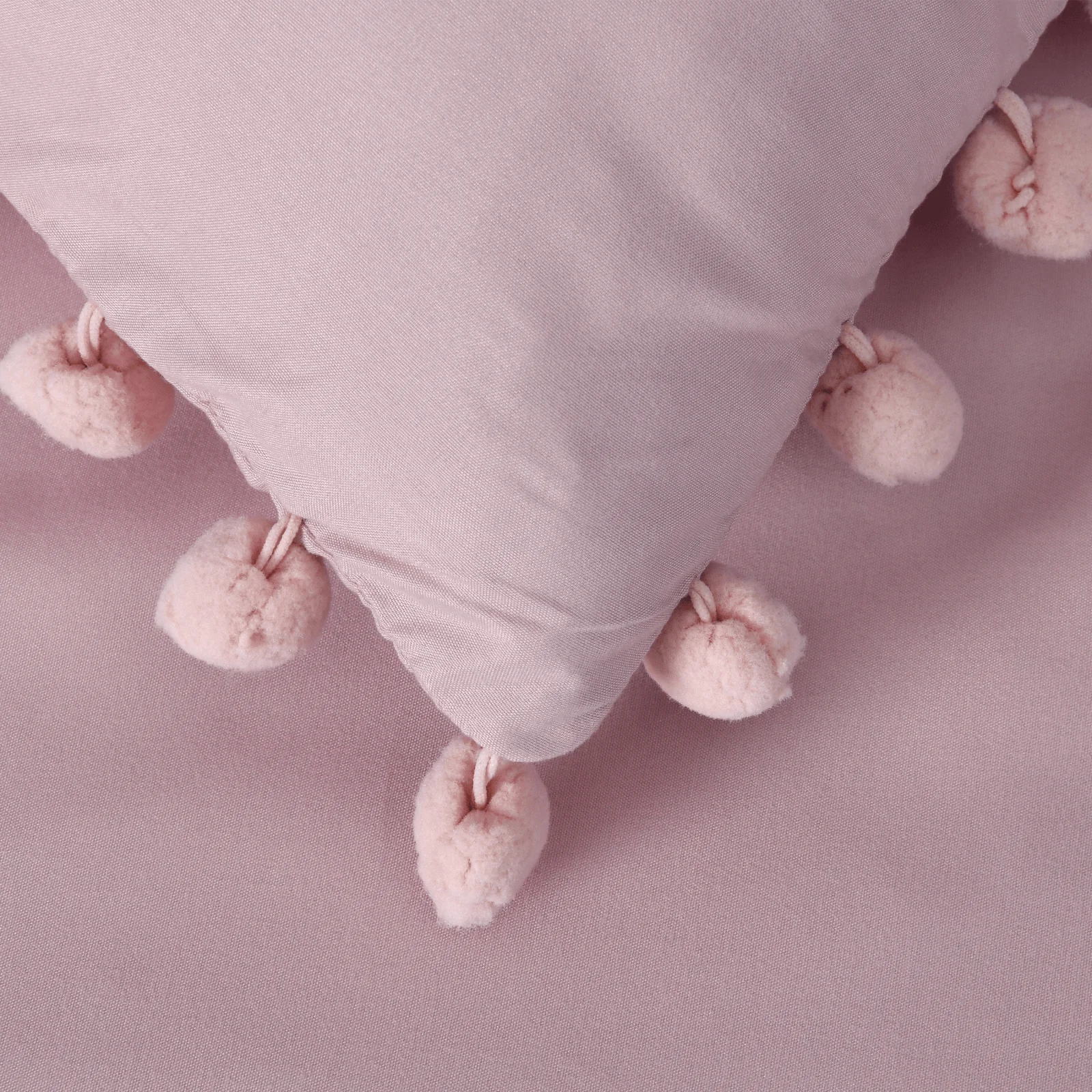 Sleepdown Blush Pom Pom Duvet Set - Image 7